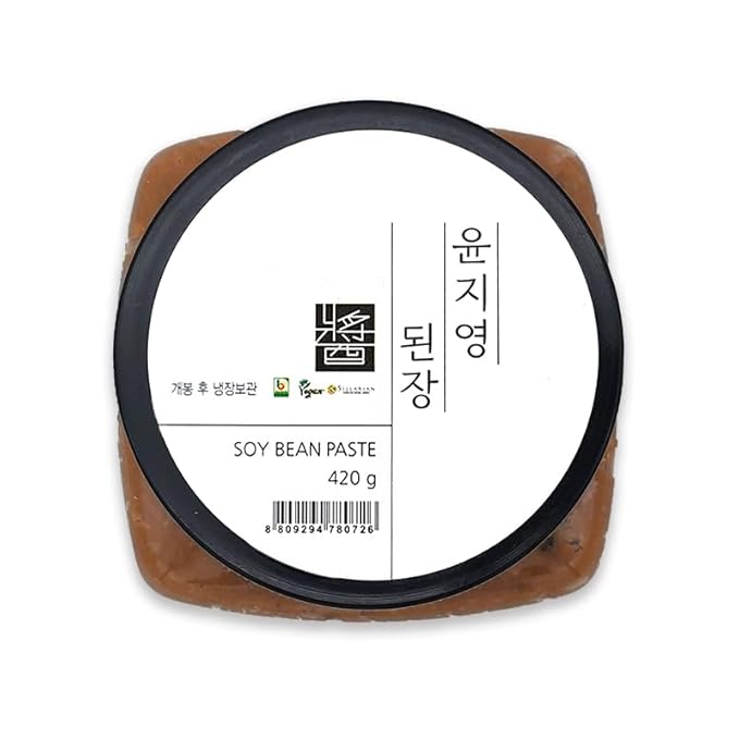 HELLO KFOOD Yoonjiyoung Doenjang 100% 한국산 된장 420g (14 oz) – Traditional Korean Soybean Paste, 100% Korean Soybeans, Fourth-Generation Recipe