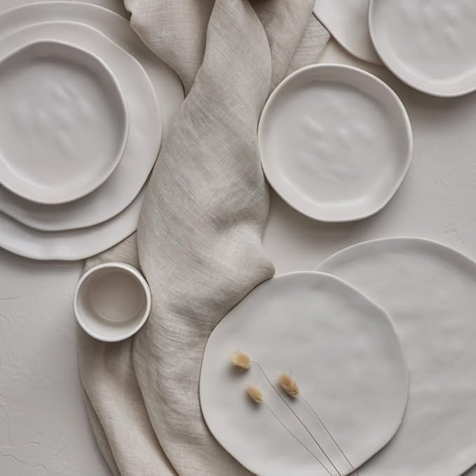 Stone by Mercer Project HEKONDA Modern Stoneware 16-Piece Dinnerware Set, Plate and Bowl Set, Dish Set for 4, Beige