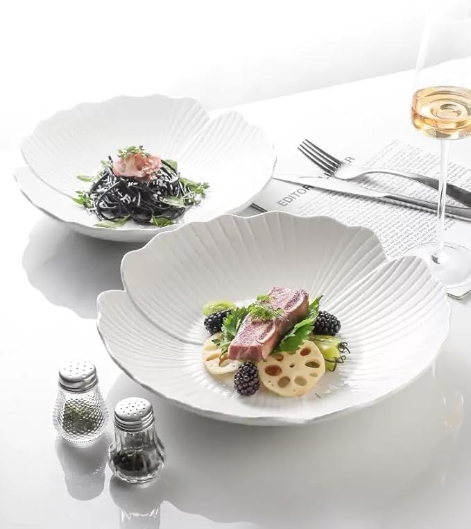 Jusalpha Set of 3-Japanese Style Flower Petal Shaped Porcelain Dinner Plates, Versatile Circular Serving Plates for Breakfast, Salad, Steak Dinner, PL019 (10 Inches, White)