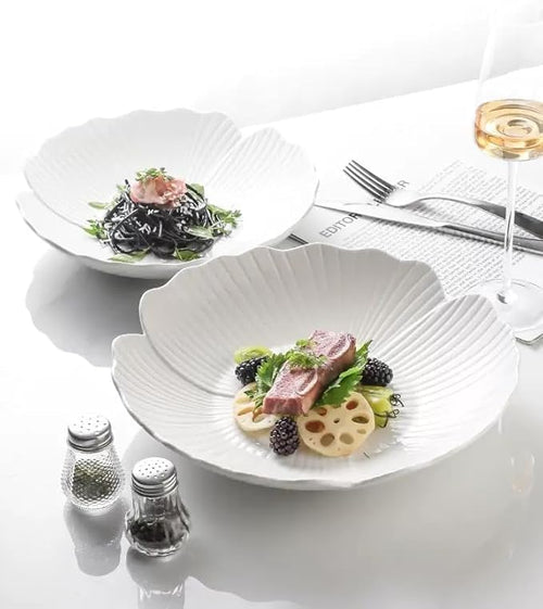 Jusalpha Set of 3-Japanese Style Flower Petal Shaped Porcelain Dinner Plates, Versatile Circular Serving Plates for Breakfast, Salad, Steak Dinner, PL019 (10 Inches, White)