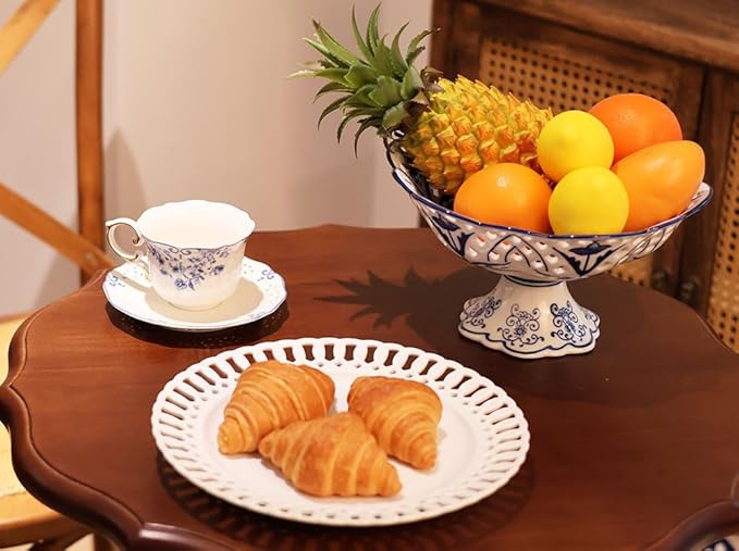 Aimusego Round Furit Salad Plate with Scalloped Edge Lace Rim, Set of 4, Ceramic Dessert Plates for Cake Snack Side Dish, Microwave and Dishwasher Safe, for Housewarming (White A,10'')