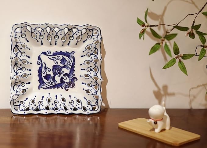 Aimusego Vintage Square Salad Plates, Handmade Decorative Ceramic Dessert Plates for Bread, Butter, Appetizer, Serving Dishes, Trays & Platters, Dishwasher Safe (Square Floral，10‘’)