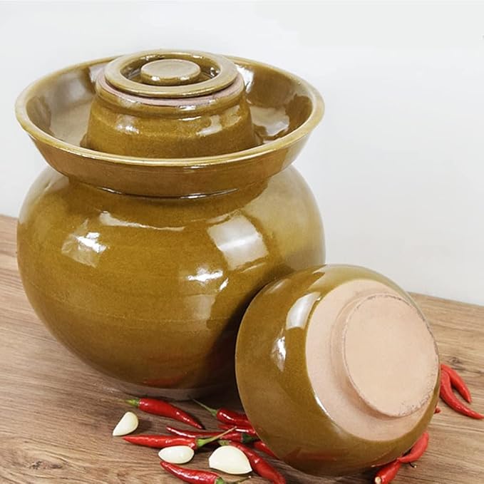 Traditional Thickened Ceramics Fermenting Jar,Yellow Porcelain Pickling Jar, Kimchi Pot with Lid Ceramic Food Storage,Water Seal Fermenting Pickling Kimchi Crock -One Color||2.5KG