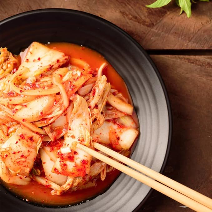 [NongHyup] Wellheim Canned Kimchi, Spicy Pickled Cabbage, Product of Korea, 농협 웰하임 김치, 100% 한국산 (160g/5.64 oz) (1 can)