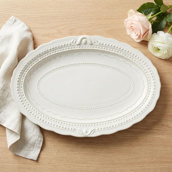 Ceramic dinner plate set (4 pieces), ceramic dinner plates, embossed salad plates, Kitchen Porcelain Serving Dishes, microwave/oven/dishwasher safe, scratch-resistant.