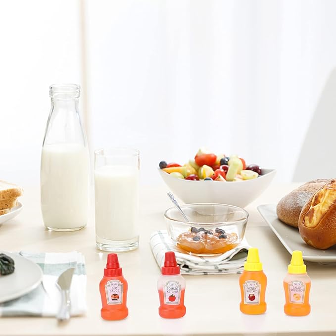 Jspupifip Mini Ketchup Bottles with Sturdy Screw Cap, 25ml Mini Condiment Squeeze Bottles Portable Honey Sauce Salad Dressing Dispensers Jars Containers for Adults Lunch Box (4)