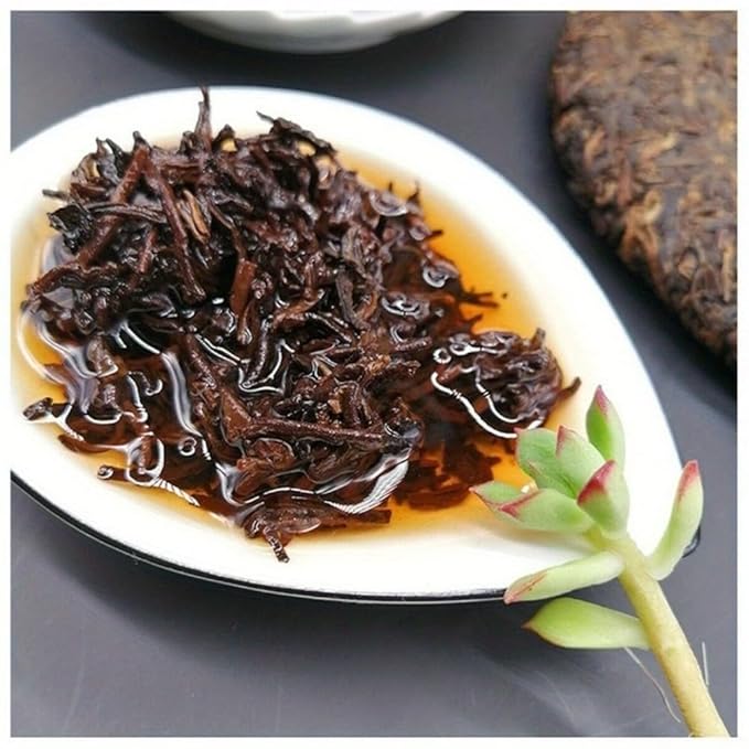 357g Aged Raw Pu-erh Tea Cake Yunnan Ancient Tree, Traditional Chinese Puer Tea