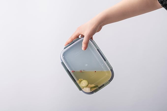 LocknLock Classic-Plus Plastic Food Storage Container | Airtight Plastic Food Storage Containers with Lids | BPA Free Stackable Food Storage for Meal Prep, Leakproof, Freezer & Dishwasher Safe, 910ml