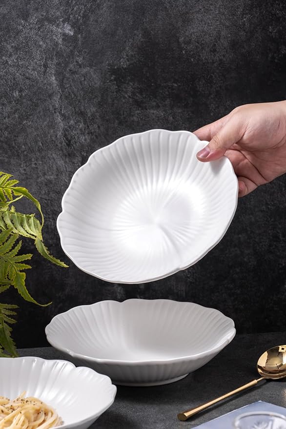 Jusalpha Set of 3-Japanese Style Flower Petal Shaped Porcelain Dinner Plates, Versatile Circular Serving Plates for Breakfast, Salad, Steak Dinner, PL019 (8 Inches, White)