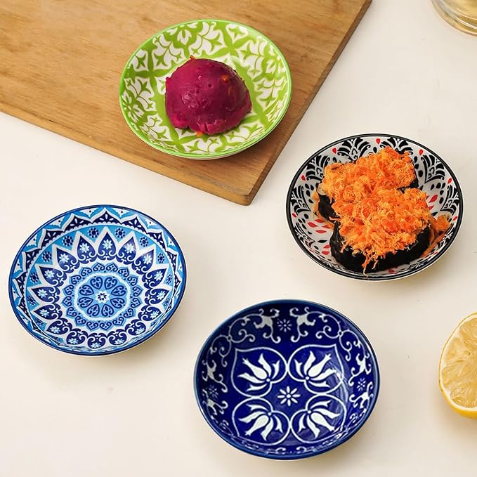 6PCS Sauce Dish, Ceramic Dipping Sauce Bowls,Small Bowl,Soy Sauce Dish Dipping Sauce Bowl,Sauce Plates Tiny Bowls for Condiments Sushi Dishes Soy Sauces Ketchup Snack Side Dishes Set of 6