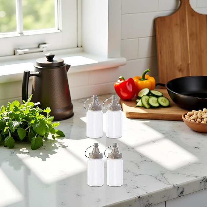 4Pcs White Plastic Squeeze Condiment Bottles,Ketchup Honey Bottle,Salad Dressing Container for Lunch, BBQ, Mini Sauce Jam Squeeze Bottle, Camping Condiment Squeeze Bottles Dinnerware and Serveware