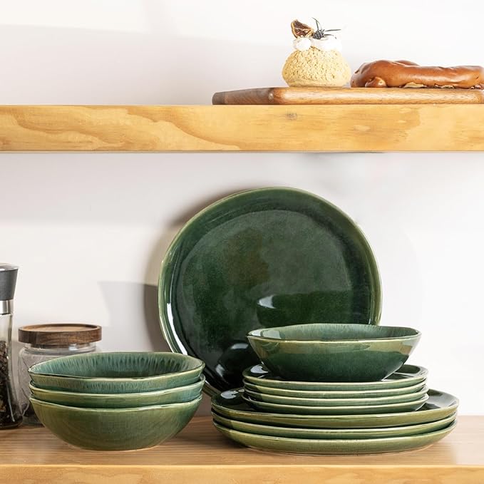 AmorArc Ceramic Plates Set of 6,8.5 Inch Handmade Reactive Glaze Stoneware Plates set for Dessert,Salad,Appetizer,Small Dinner Plates,Microwave & Dishwasher Safe,Scratch Resistant