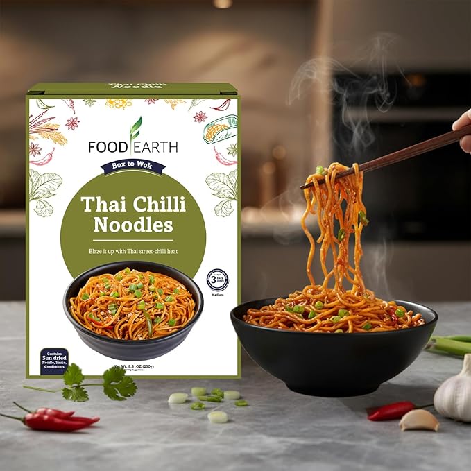 Food Earth Thai Chilli Noodles 250g | Spicy Thai Style Stir Fry Noodles | Quick Cook Non-Sticky Noodles for Wok, Chow Mein & Lo Mein | Easy Meal Kit | Medium Spice – 250g Pack