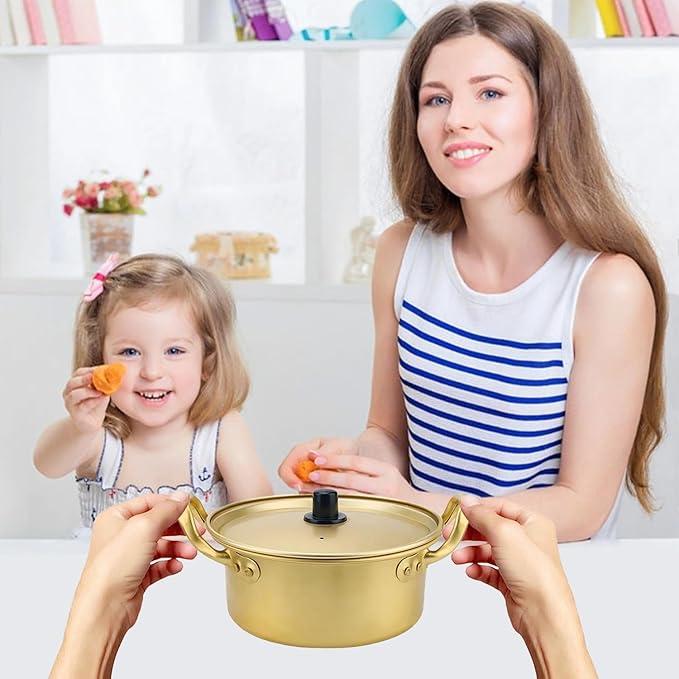 Korean Ramen Pot, Noodle Pot With Lid Spoon And Chopsticks (1pair), Korean Cookware Ramen Pots For Kitchen Cookware, 6.3 Inch (6.3"D x 6.3"W x 3"H)