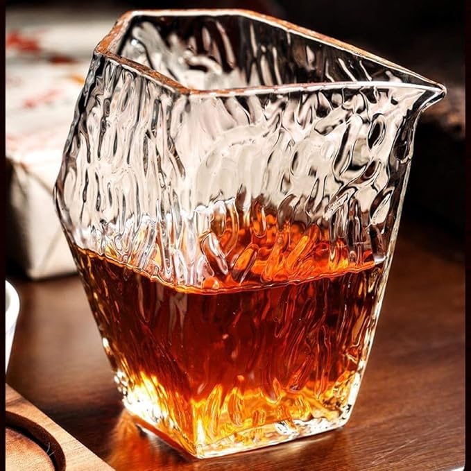 Pu-Erh tea,2015,SHENG JIA YUAN,iceland tea king,357g,Ripe