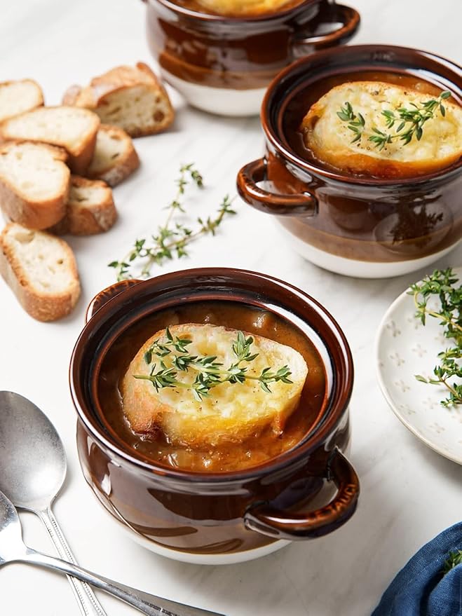 LE TAUCI French Onion Soup Bowls with Handles, 22 Ounce Ceramic French Onion Soup Crocks Oven Safe Serving Bowls for Soup, Chili, Beef Stew, Cereal, Pot Pies, Set of 4