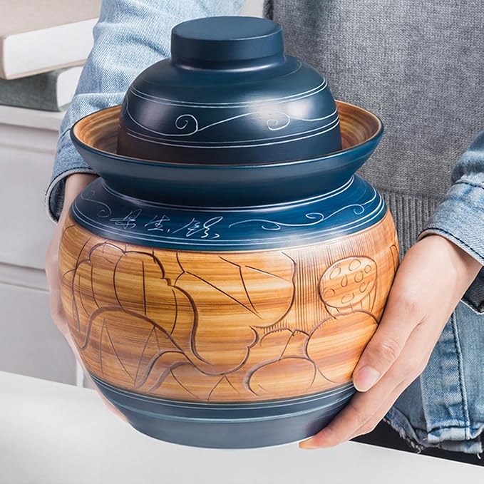 Traditional Chinese Porcelain Pickle Jar, Ceramic Fermenting Jar with Water Seal Airlock Lid, Turnip Kimchi Sauerkraut Fermentation Crock Pickling Pot(3.5kg, BlueA)
