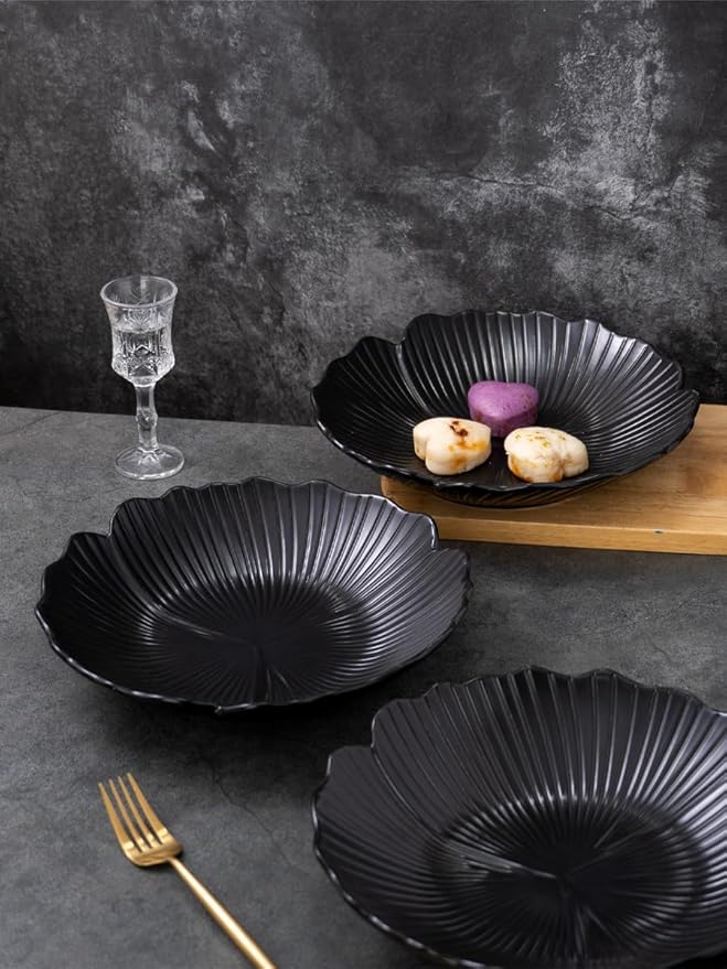 Jusalpha Set of 3-Japanese Style Flower Petal Shaped Porcelain Dinner Plates, Versatile Circular Serving Plates for Breakfast, Salad, Steak Dinner, PL019 (10 Inches, Black)
