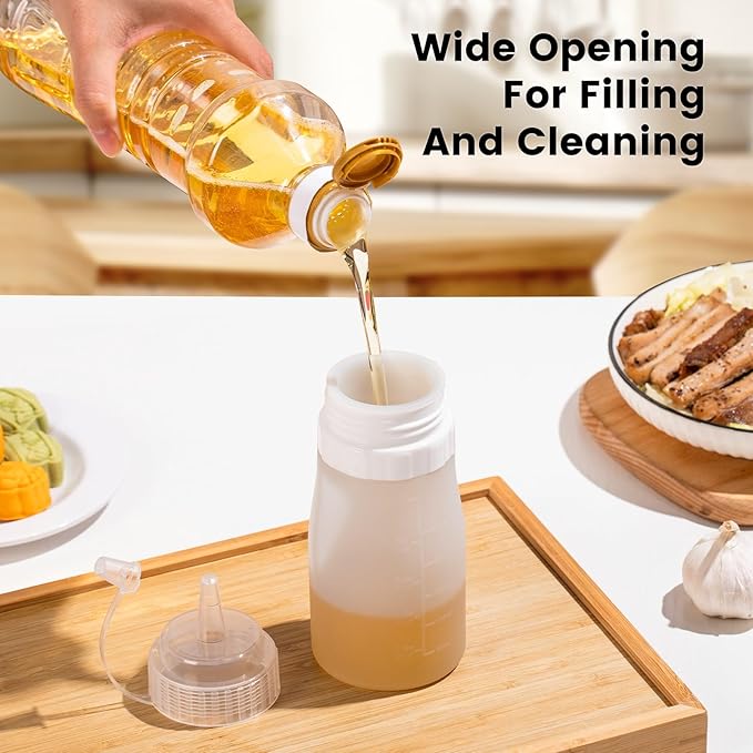 Mrsdry Condiment Squeeze Bottles, 12 oz Silicone Squeeze Bottles For Sauces, Leak Proof Condiment Containers with Extra Interchangeable lid, Easy Squeeze for Oil, Honey & Dressings, BPA FREE (4 Pack)