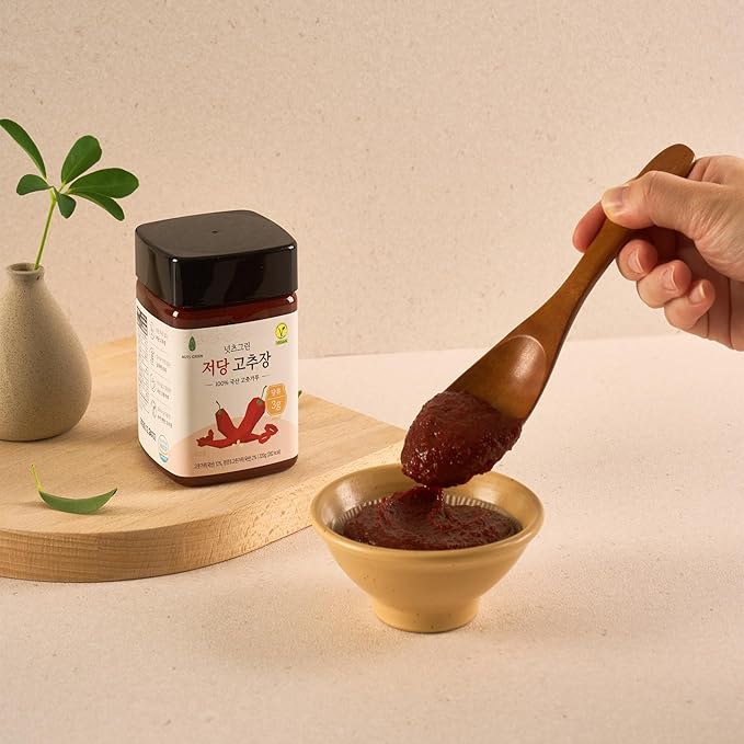 The Joah Premium Low Sugar Gochujang - Authentic Korean Chili Paste - Gluten Free, Vegan, Non-GMO, No Corn Syrup - Wholesome Fermented Hot Sauce for Bibimbap, Tacos, & Marinade - 11.2 oz (320g)