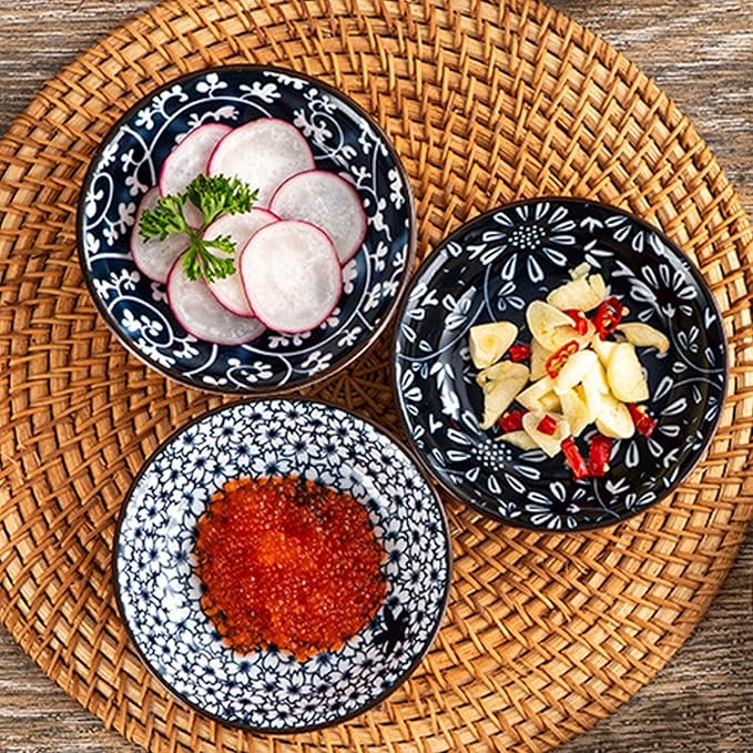 6PCS Sauce Dish, Ceramic Dipping Sauce Bowls,Small Bowl,Soy Sauce Dish Dipping Sauce Bowl,Sauce Plates Tiny Bowls for Condiments Sushi Dishes Soy Sauces Ketchup Snack Side Dishes Set of 6