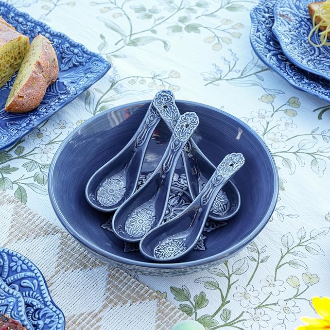 Sungmor Embossed Stoneware Fine Dining Dinnerware, Antique Baroque Style Porcelain 5.5 Inch Soup Spoons, Set of 4 Blue Ceramic Chinese Spoons, Asian Style Spoon for Miso Soup, Ramen, Dumpling