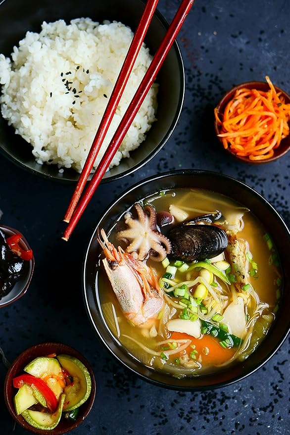 Q-Rapha Premium Korean Doenjang (Soybean Paste), Gluten-free Non-GMO Unpasteurized Artisanal, Aged over 3 Years (35.7 oz)