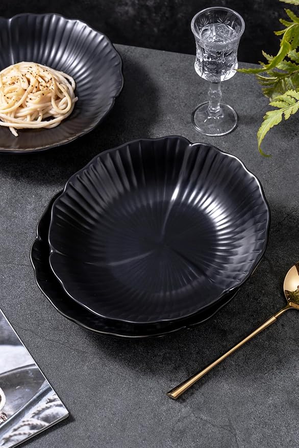 Jusalpha Set of 3-Japanese Style Flower Petal Shaped Porcelain Dinner Plates, Versatile Circular Serving Plates for Breakfast, Salad, Steak Dinner, PL019 (8 Inches, Black)