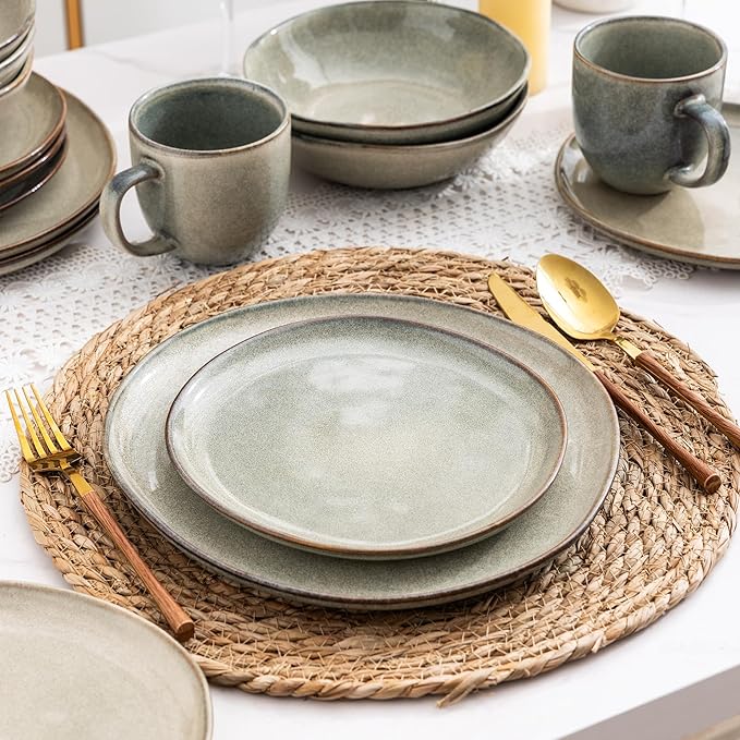 AmorArc Ceramic Plates Set of 6,8.5 Inch Handmade Reactive Glaze Stoneware Plates set for Dessert,Salad,Appetizer,Small Dinner Plates,Microwave & Dishwasher Safe,Scratch Resistant