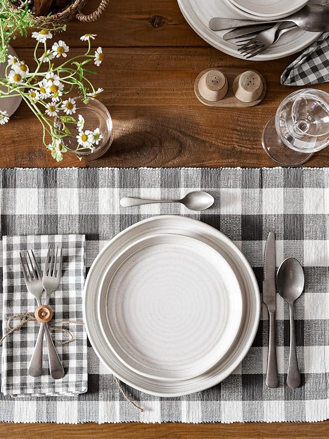 LE TAUCI 8 Inch Ceramic Salad Plates Set of 4, Modern White Appetizer Plates for Kitchen, Small Dessert Plates, Microwave & Dishwasher Safe Dinnerware Sets, Scratch Resistant - Arctic White