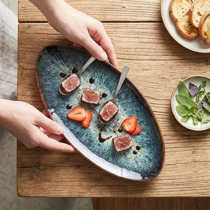Ceramic Dinner Plates Set of 4, for Bread, Pasta, Salad, sushi - Microwave, Oven and Dishwasher Safe, Scratch Resistant durable Black reactive glaze