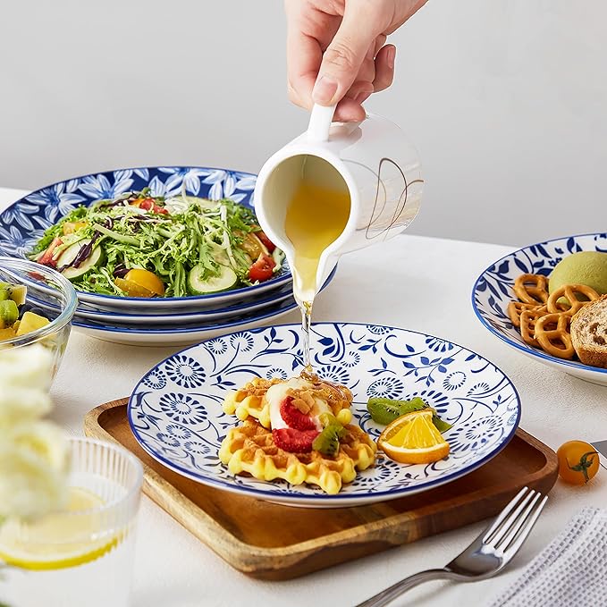 vancasso Ceramic Salad Plates Set of 6, Small Vintage 8.25 Inch Plate Set of 6 for Kitchen, Porcelain Blue and White Dessert Plates for Kitchen, Microwave Oven Dishwasher Safe, Vintage Gift