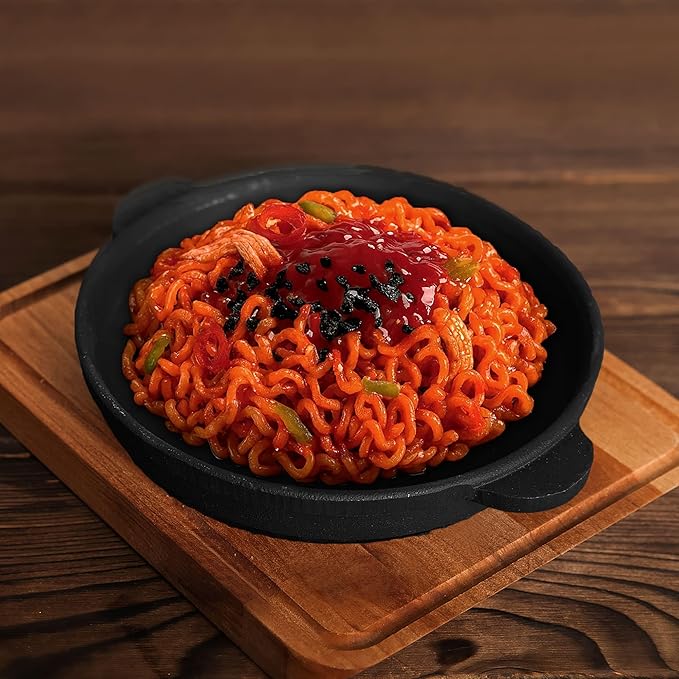 Paldo Fun & Yum Volcano Extremely Hot & Spicy Stir Fried Chicken Instant Noodles, Pack of 4, Soupless Original Korean Ramyun, Spicy Ramen Challenge, Chicken Bokkeummyun, 140g (4.93 oz) x 4