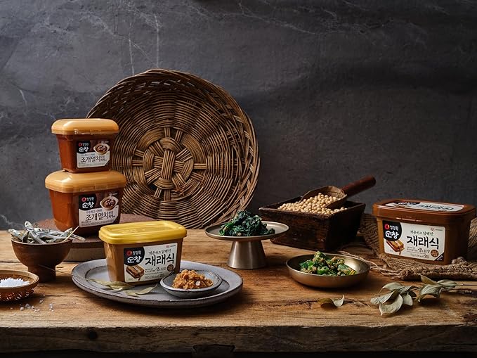 O'Food Seafood Doenjang, Premium Korean Traditional Soybean Miso Paste Sauce, Naturally Fermented, Umami Flavor, Jjigae Soup Base, Chung Jung One (Anchovy & Shellfish, 900g)