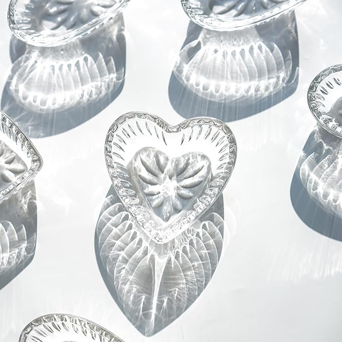 kanpura Mini Glass Bowls, Heart-shaped Prep Bowl, Dishwasher Safe, Pinch Bowls for Dipping Spices Sauce, Stackable, 2 oz, Set of 6, (Clear)