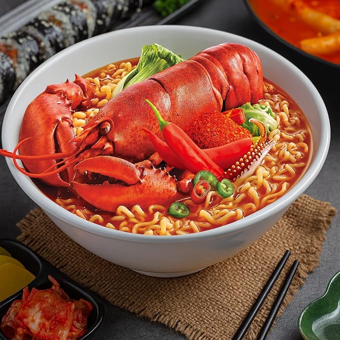 Paldo Fun & Yum Sriracha Lobster Instant King Cup Noodles with Soup, Sriracha Lobster Seafood Flavor Based Broth, Best Oriental Style, Original Korean Ramyun, 팔도 스리라차 랍스타맛 킹 컵 110g (3.88 oz) x 8 Pack