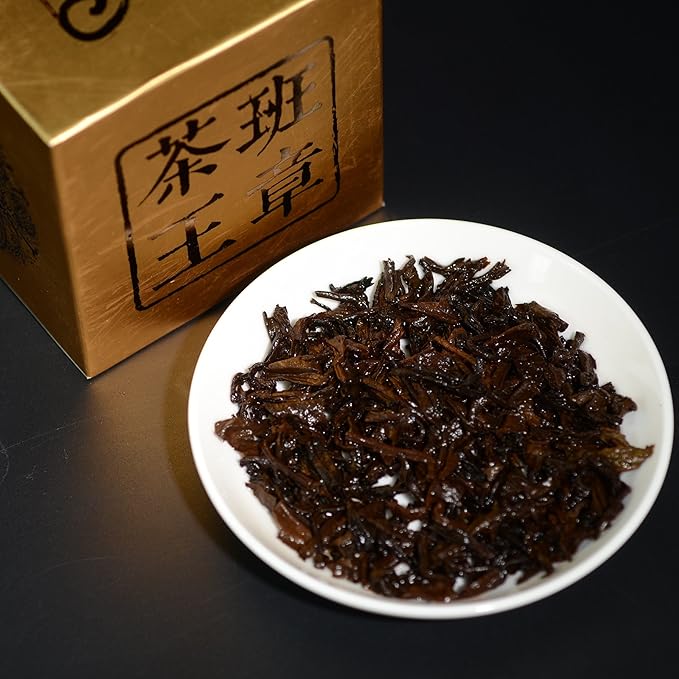 Dian Mai Seal of Emperor series Pu'er tea,processed in 2007 by 300 years old tea tree leaves, 500 grams cubic brick（1.1lb）