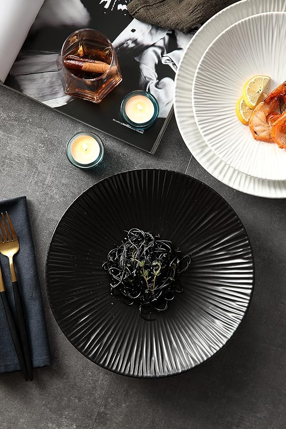 Jusalpha Set of 4-Japanese Style Porcelain Dinner Plates, Versatile Circular Serving Plates for Breakfast, Salad, Steak Dinner, PL018 (10.3 Inches, Black)