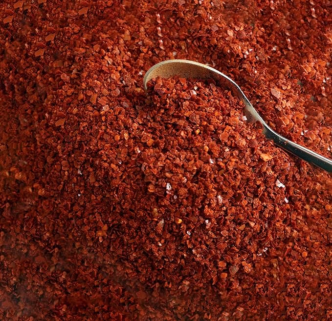 Spiceology – Gochugaru Korean Chile Flake – Mild, Fruity & Smoky Red Chili Flakes for Kimchi, Korean BBQ, Soups & Stir-Frys – Fresh-Ground, Chef-Quality – 12 oz
