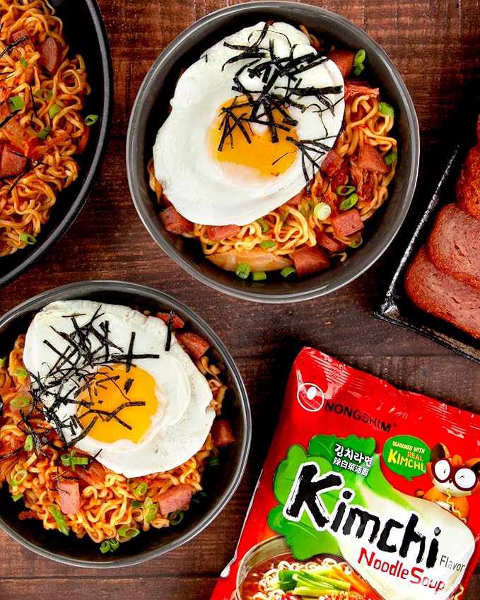 Nongshim Ramen Noodles, Gourmet Instant Ramen, Premium Microwavable Noodle Soup, Kimchi, 4.2 Ounce, (Pack of 32)